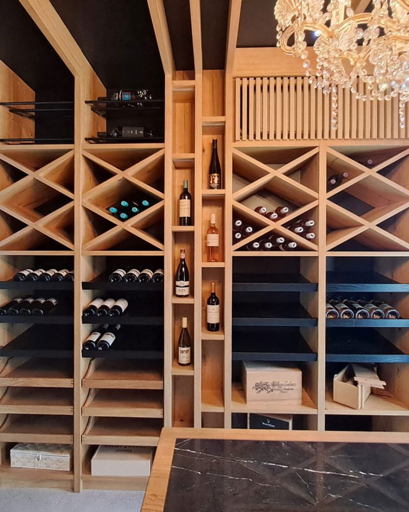 Tischlerei-Raudaschl-Referenz-Gewerbeobjakt-Weinbar-001-4zu5